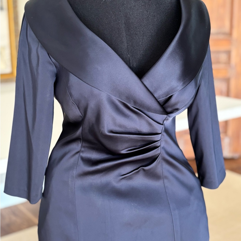 Kay Unger Navy Satin 3/4 Sleeve Dress